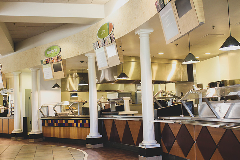 campus union crossroads cafe dining hall