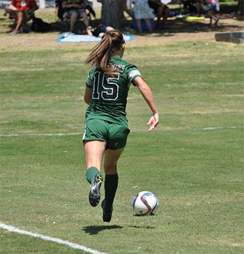 courtney pitman playing soccer