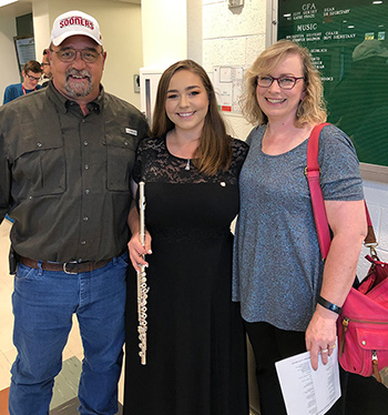 kaitlyn grubbs with parents