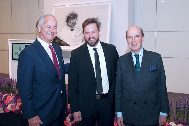 (L-R) Dennis Proctor, Chief Executive of Hunting PLC, Greyhound Grad Padaric Kolander and Richard Hunting, CBE of Hunting PLC.