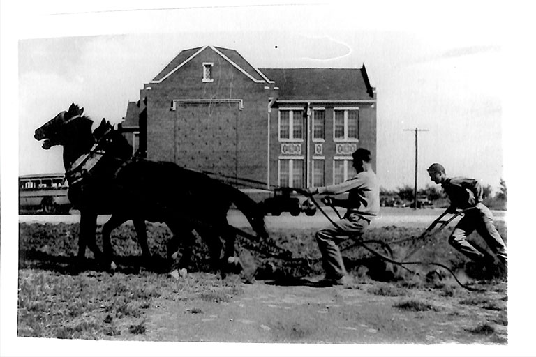 The Administration Building in 1935. 