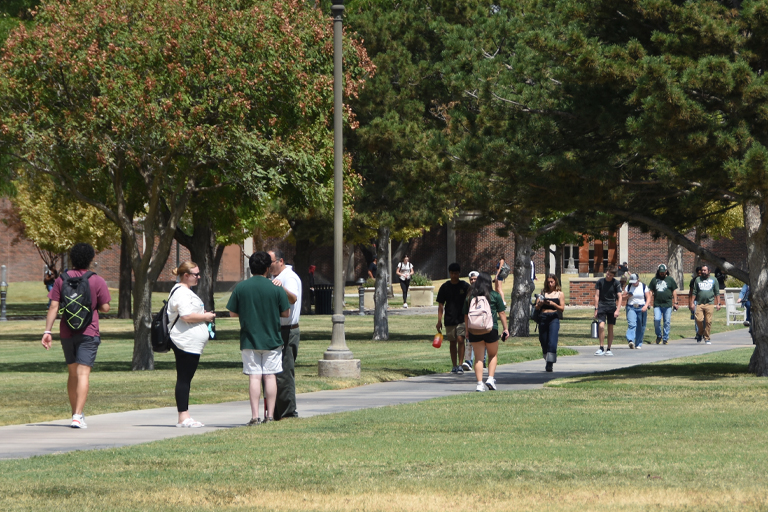 E N M U Students on Campus