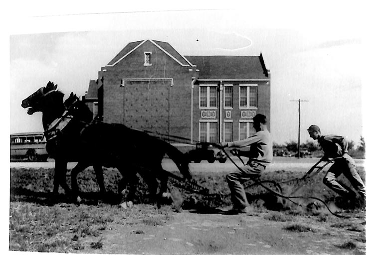 A photo of the Administration Building from ENMU Special Collections.