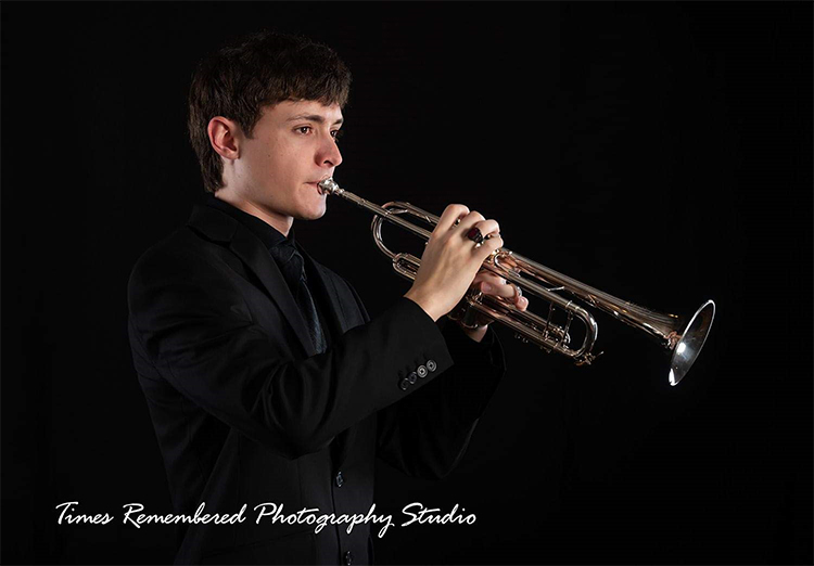 ignacio perez playing trumpet